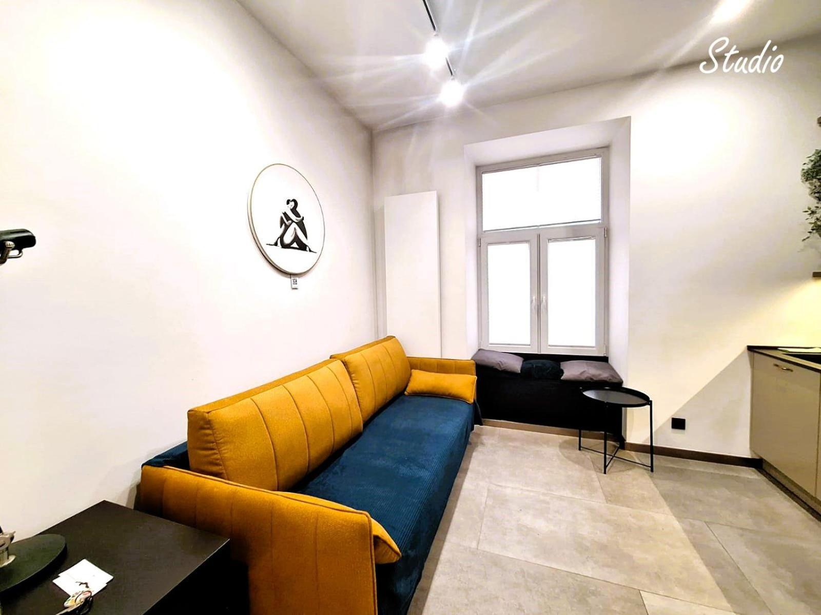 Gold City Point Piotrkowska 37 ウッチ エクステリア 写真